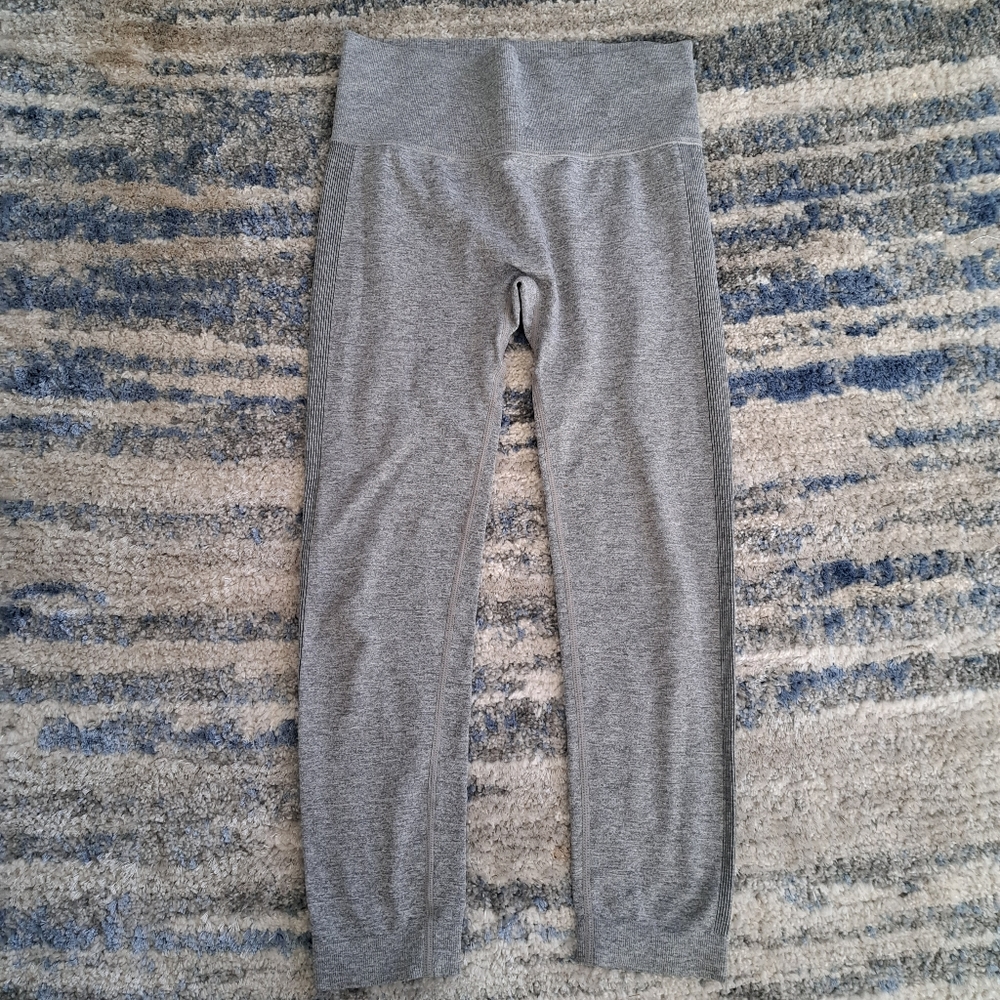 Very nice, Gray pants